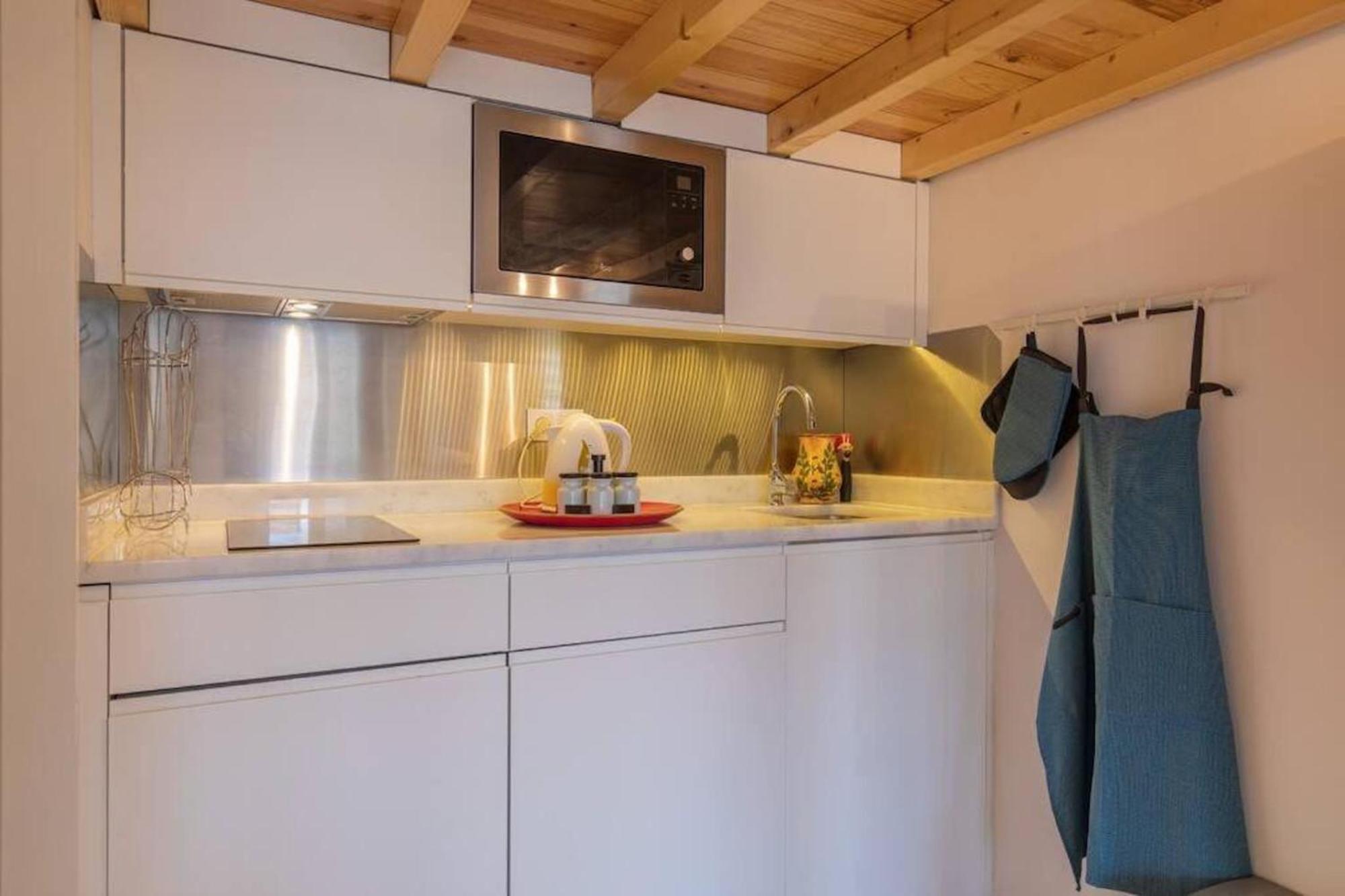 Tiny Retreat In Lisbon Apartment ภายนอก รูปภาพ