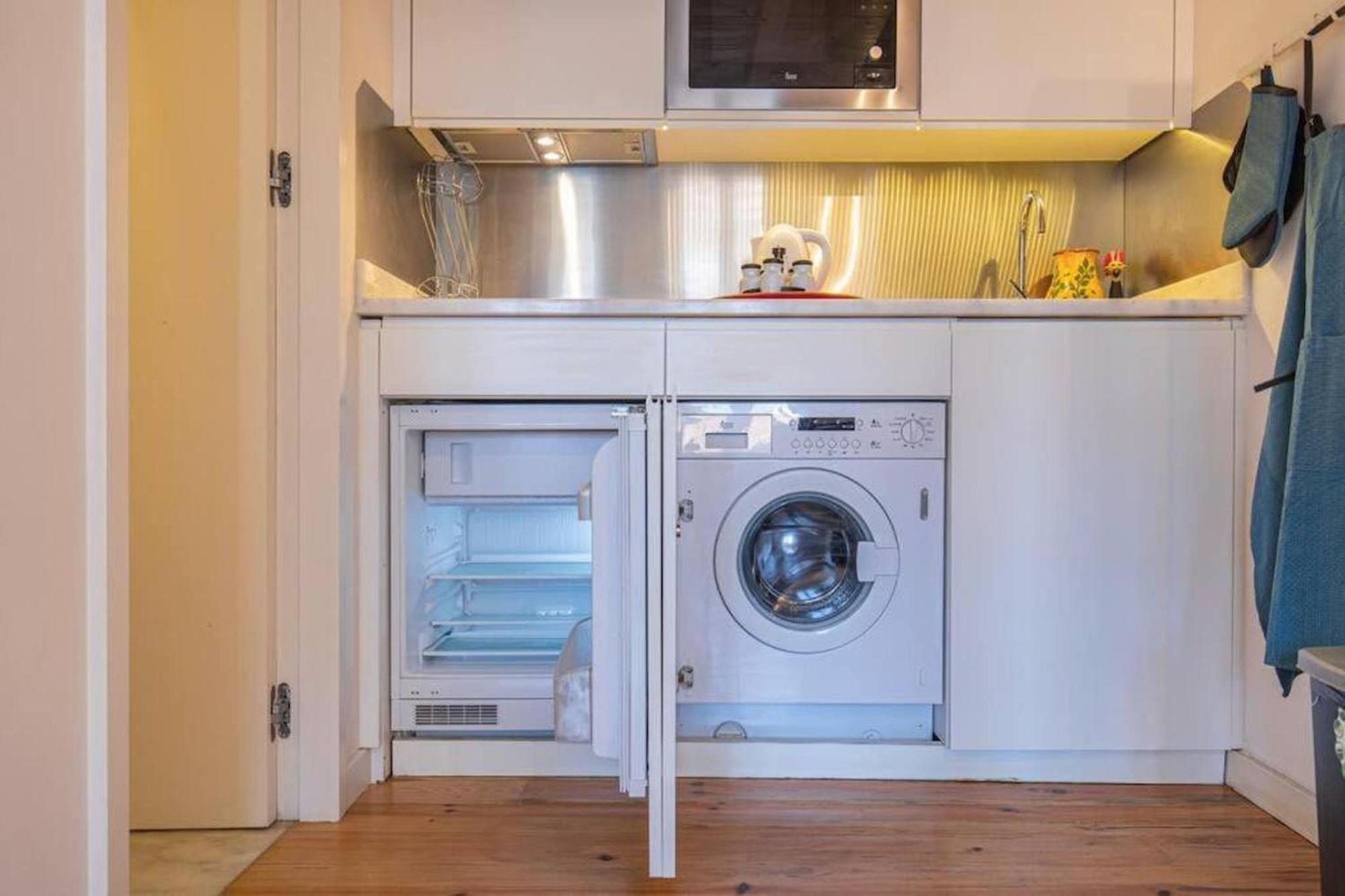 Tiny Retreat In Lisbon Apartment ภายนอก รูปภาพ